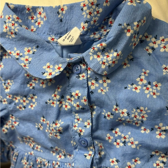 Baby Gap collared button up dress. - Picture 2 of 5